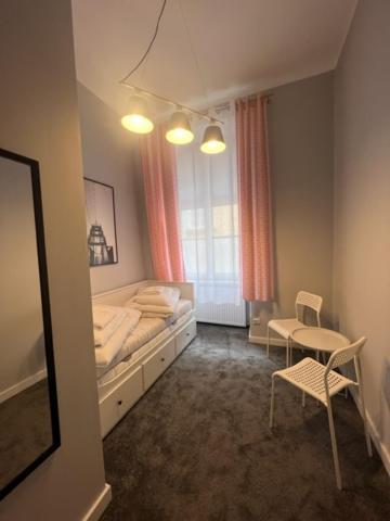 Hostel Plac Kolegiacki Познань Екстер'єр фото